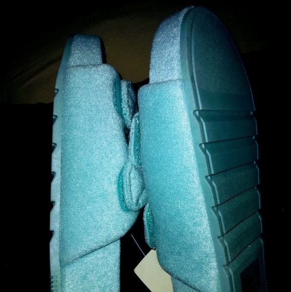 a•new day Shoes/sandals/slippers Sz 11 NWT. - Picture 4 of 12